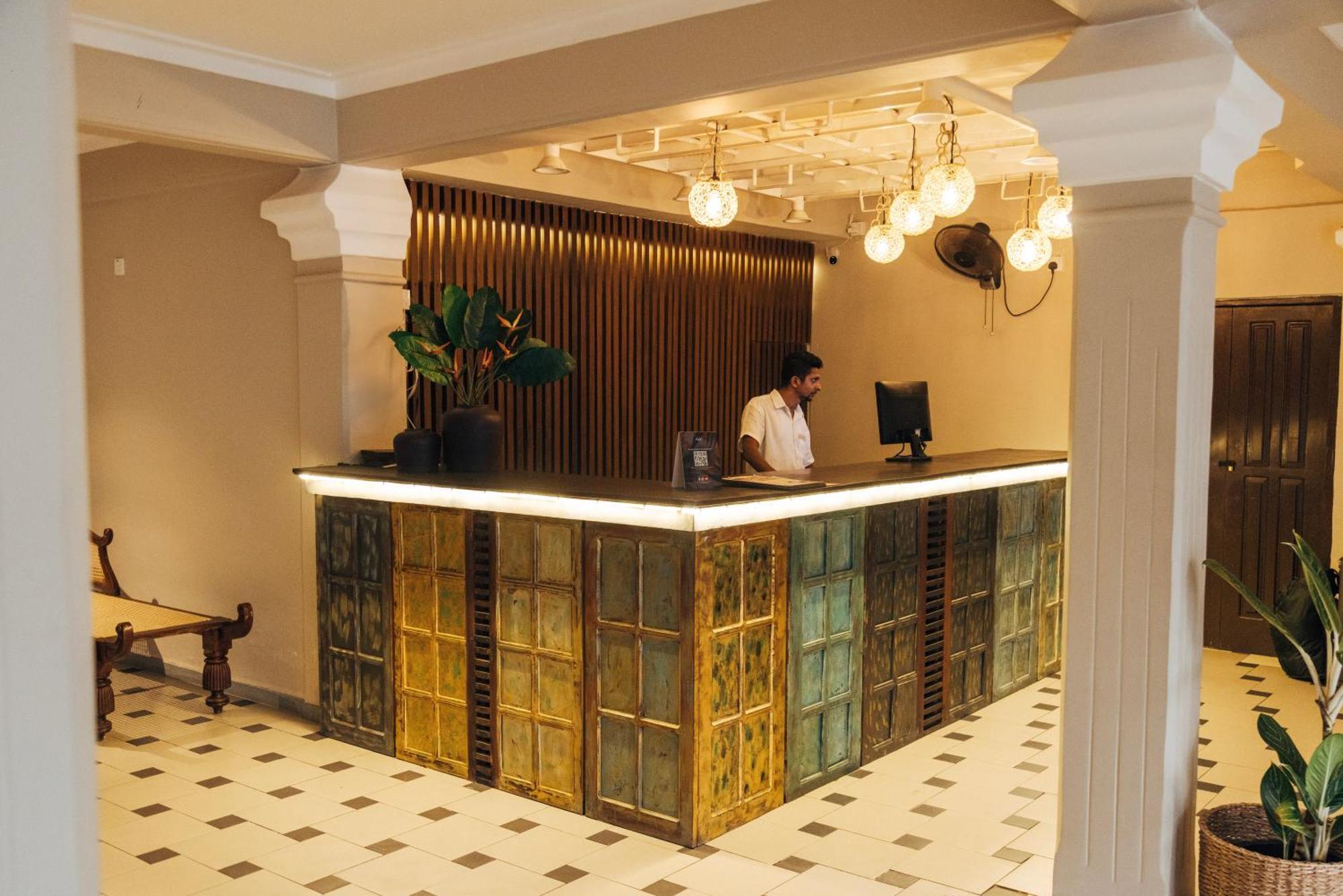 Neevana Hotel Hikkaduwa Exterior photo