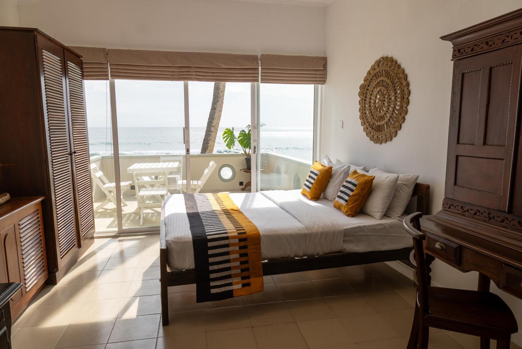 Neevana Hotel Hikkaduwa Room photo